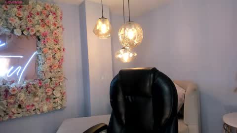 Agatha online show from 02-09-26, 09:30