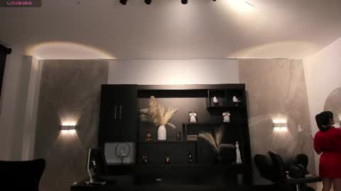 Agatha online show from 06-28-26, 11:22