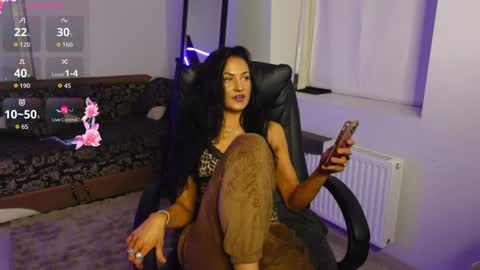 Agelina Lilly Laura online show from 03-08-26, 08:34