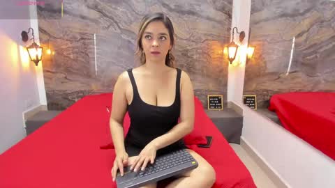 Snapshot of agnes_02 chatting on 05-22-26, 11:38 agnes_02 online show from 05-22-26, 11:38