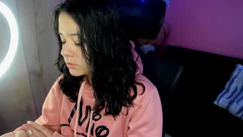  ines  online show from 11-17-25, 01:39