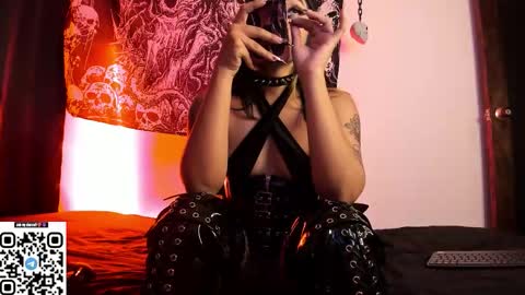 agnes_jones online show from 11-29-25, 12:35