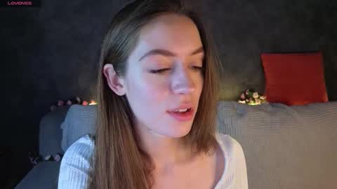 Snapshot of agnes_wells chatting on 12-18-25, 09:26 agnes wells online show from 12-18-25, 09:26