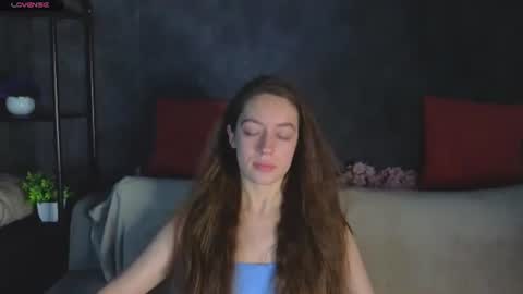 Snapshot of agnes_wells chatting on 06-27-26, 01:10 agnes wells online show from 06-27-26, 01:10