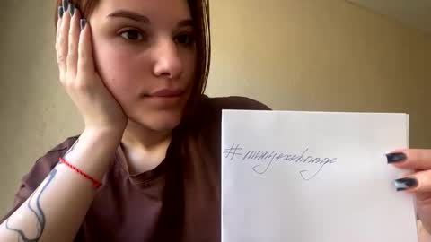 Agnes online show from 04-17-26, 10:40