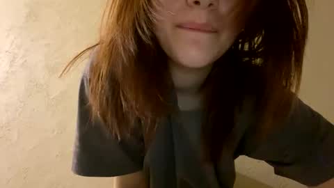 Snapshot of agnes_your chatting on 04-30-26, 10:25 Agnes online show from 04-30-26, 10:25