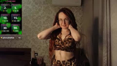 Agnes online show from 10-15-25, 09:04