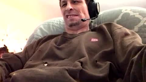 Snapshot of agriv5446 chatting on 12-17-25, 07:53 agriv5446 online show from 12-17-25, 07:53