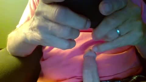 Snapshot of aguynrkfrd chatting on 12-23-24, 10:32 aguynrkfrd online show from 12-23-24, 10:32