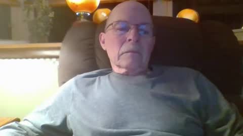 aguynrkfrd online show from 03-07-26, 10:45