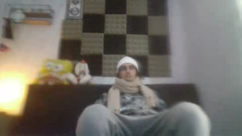 Snapshot of ahbehbi12 chatting on 12-21-24, 07:45 ahbehbi12 online show from 12-21-24, 07:45