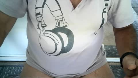 Snapshot of ahmole chatting on 06-13-26, 09:07 Ole online show from 06-13-26, 09:07