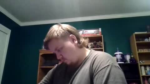 Snapshot of aholbrooks253 chatting on 12-04-24, 03:59 aholbrooks253 online show from 12-04-24, 03:59