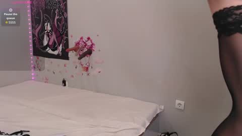 Snapshot of ahristellarr chatting on 07-05-26, 11:56 Ahri online show from 07-05-26, 11:56