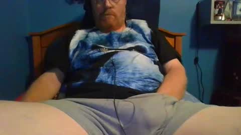 hrnycummer online show from 12-16-24, 09:14