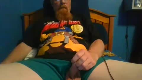 Snapshot of ahrnycumtoy chatting on 06-18-26, 06:35 hrnycummer online show from 06-18-26, 06:35