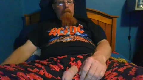 Snapshot of ahrnycumtoy chatting on 06-27-26, 06:51 hrnycummer online show from 06-27-26, 06:51
