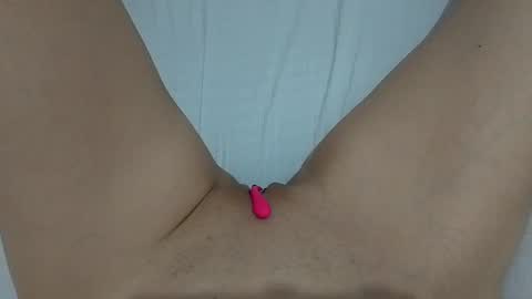 Taylor online show from 12-17-24, 04:34