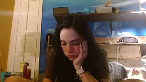 Kat online show from 03-11-26, 08:53