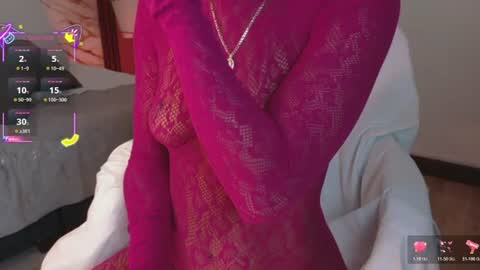 Snapshot of ahvi_ebony chatting on 08-01-26, 01:32 Ahvi Ebony online show from 08-01-26, 01:32
