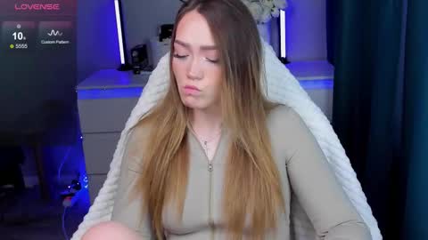 ai__girl online show from 11-15-25, 10:12