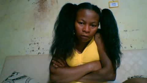 Snapshot of aichadominix chatting on 08-05-26, 10:33 AichaDominix online show from 08-05-26, 10:33