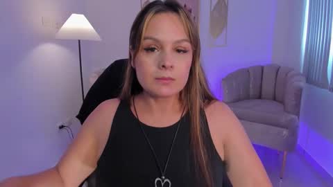 AIDA ADAMS online show from 10-19-25, 07:36