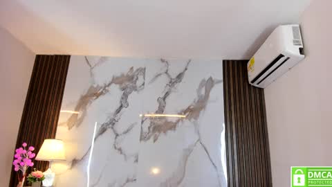 Aida  online show from 01-31-25, 12:07