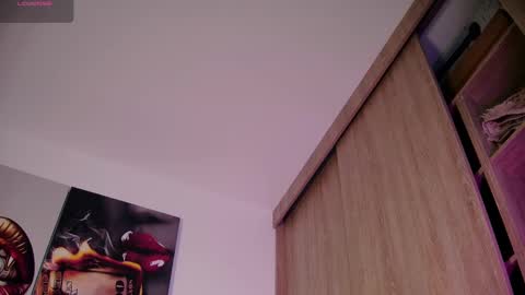 Aida  online show from 09-27-25, 11:15