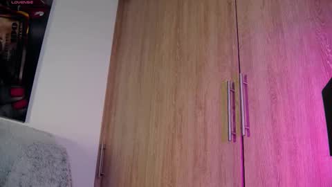 Aida  online show from 10-03-25, 10:56