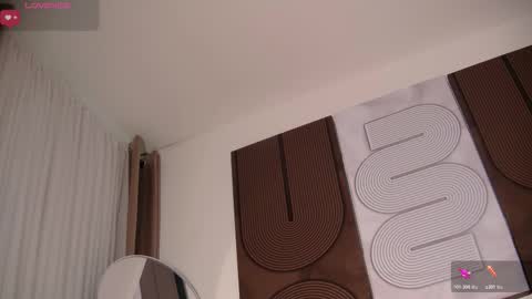 Aida  online show from 02-26-26, 11:42