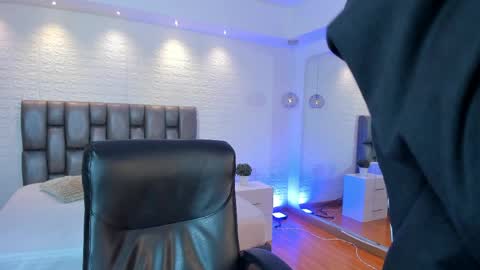 aidajoness online show from 05-21-26, 11:39
