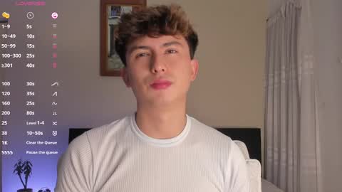 Snapshot of aidan_hale chatting on 12-03-24, 01:41 A H online show from 12-03-24, 01:41