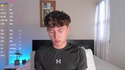 Snapshot of aidan_hale chatting on 12-27-24, 08:39 A H online show from 12-27-24, 08:39