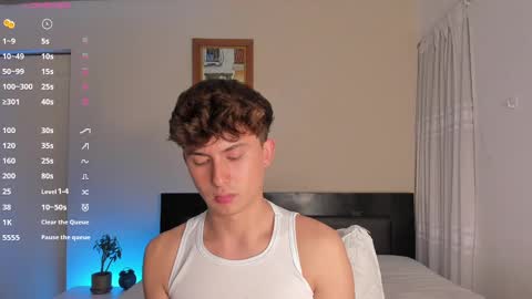 Snapshot of aidan_hale chatting on 12-30-24, 11:38 A H online show from 12-30-24, 11:38