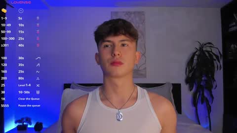 Snapshot of aidan_hale chatting on 01-30-25, 02:27 A H online show from 01-30-25, 02:27