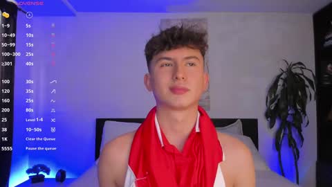 Snapshot of aidan_hale chatting on 01-30-25, 08:31 A H online show from 01-30-25, 08:31