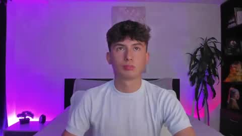 Snapshot of aidan_hale chatting on 02-06-25, 01:38 A H online show from 02-06-25, 01:38