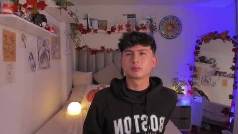 Snapshot of aidan_hale chatting on 11-14-25, 09:13 A H online show from 11-14-25, 09:13