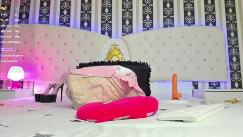 aidasina online show from 01-25-25, 11:11