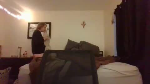 aidenisdunn online show from 04-12-26, 01:16