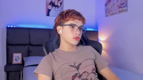 Aiden  online show from 09-27-25, 01:27