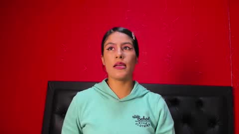 Ailyn online show from 03-10-26, 10:04