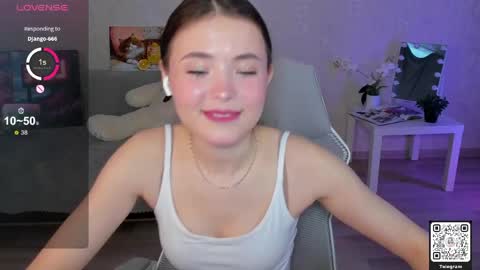 Lynn online show from 05-15-26, 07:37