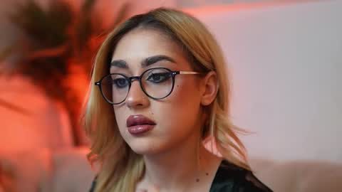  Aileen  online show from 02-25-26, 09:57