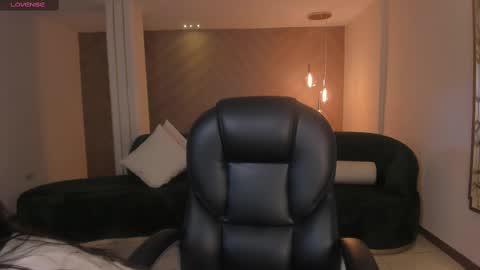  AILEEN VEGA  online show from 03-06-25, 11:58