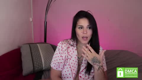 Snapshot of ailelea chatting on 03-10-25, 01:01 123 online show from 03-10-25, 01:01