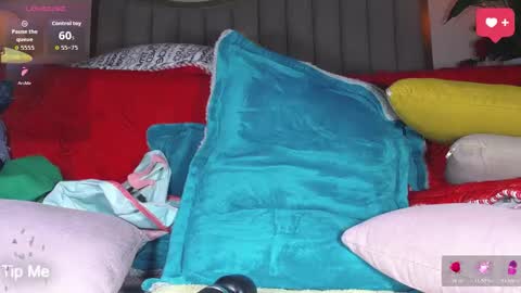 Ailyn rouss online show from 03-26-26, 02:06