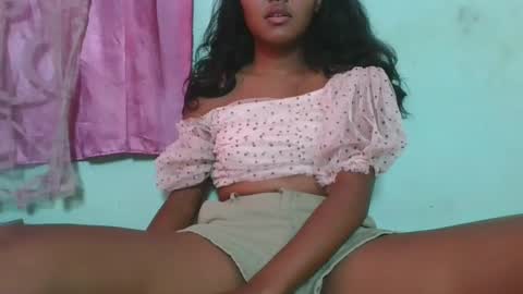 aimeamour online show from 02-02-25, 01:41