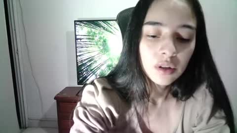 Snapshot of aineangeel chatting on 02-23-25, 03:13 AINE online show from 02-23-25, 03:13